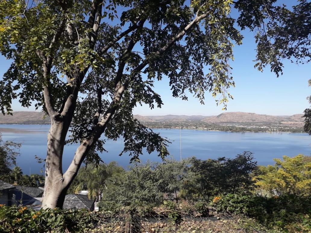 Hartbeespoortdam Lodge Kültér fotó